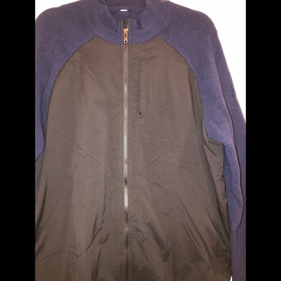 Lululemon men jacket. B1 - Picture 4 of 9